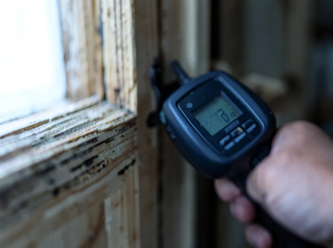 Ceiling Water Damage Repair in Winnie, TX